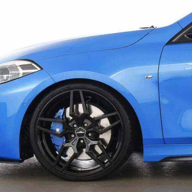 AC Schnitzer 20" wheel & tyre set AC4 Black Michelin for BMW 1 series F40